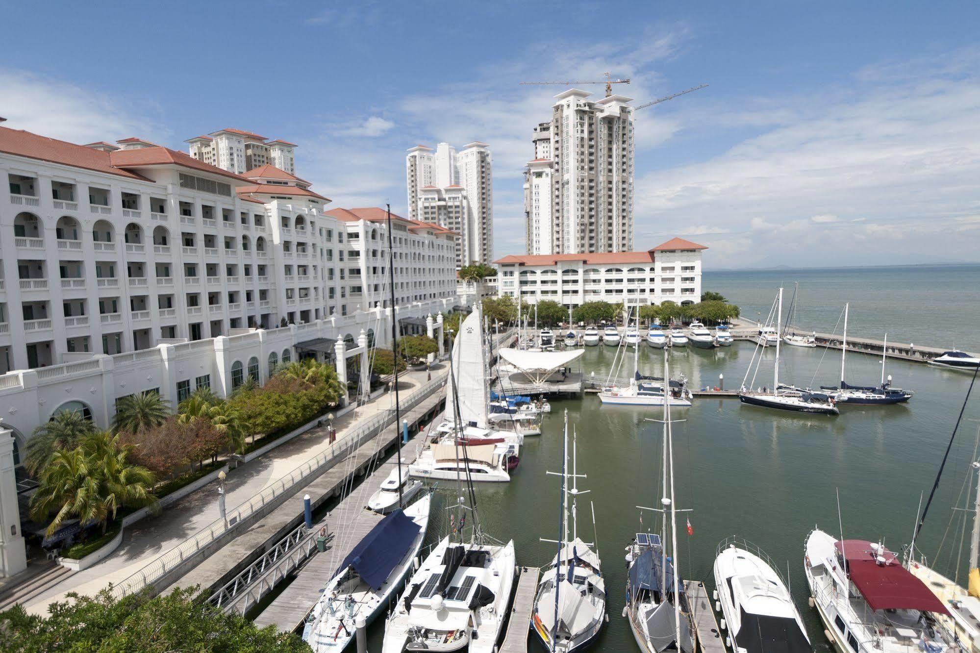 Profolio @ Straits Quay Aparthotel Tanjung Tokong Buitenkant foto