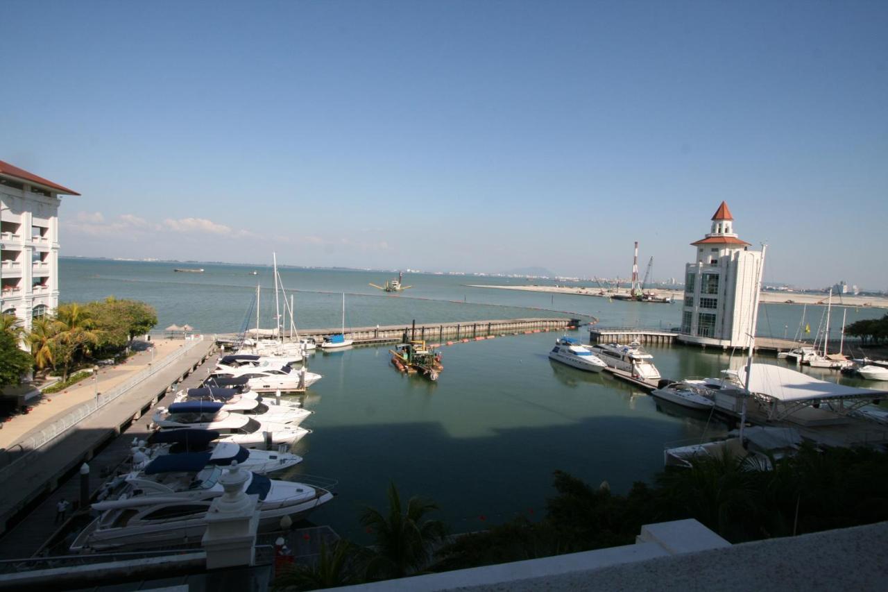 Profolio @ Straits Quay Aparthotel Tanjung Tokong Buitenkant foto