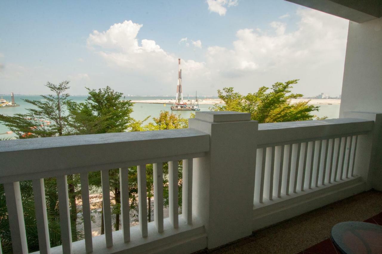 Profolio @ Straits Quay Aparthotel Tanjung Tokong Buitenkant foto
